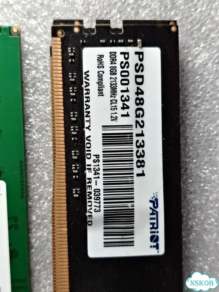 Оперативная память DDR4 dimm 8GB фото 1
