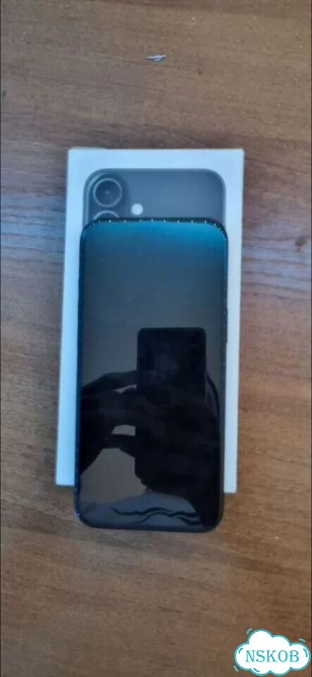 iPhone 16 plus фото 2