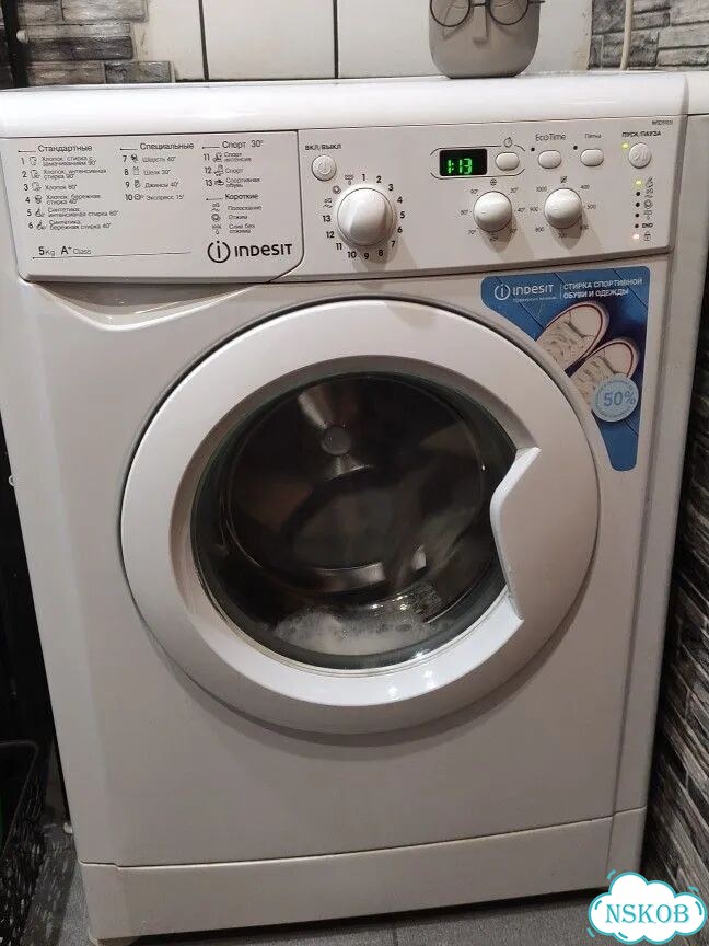 Стиральная машина indesit 5кг фото 1