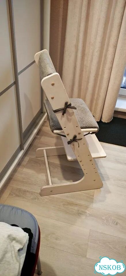 Растущий стул для школьника фото 1