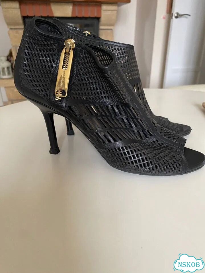 Туфли, босоножки Burberry фото 1