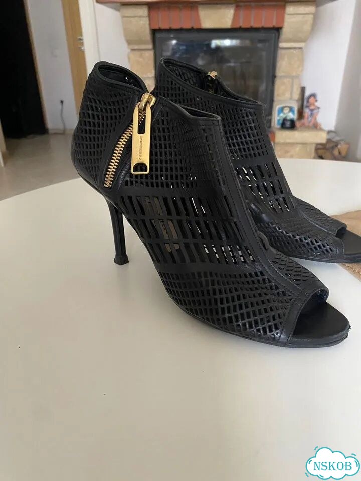 Туфли, босоножки Burberry фото 7