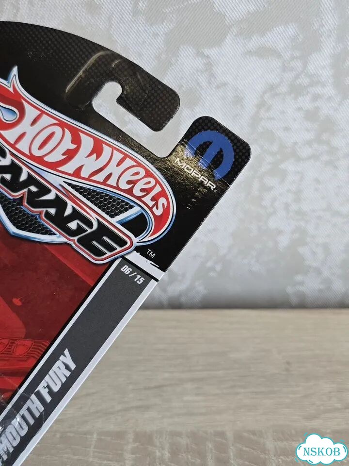 Hot wheels Premium Plymouth fury фото 4