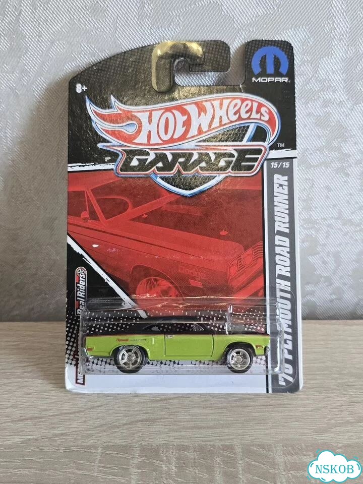 Hot wheels garage plymouth road runner фото 1