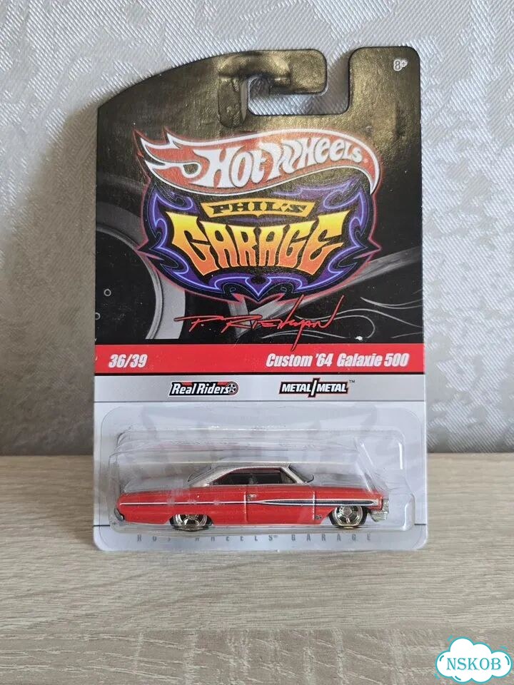 Hot wheels garage ford galaxie 500 фото 1