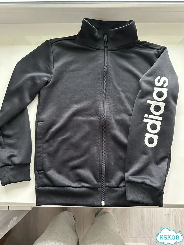 Спортивный костюм adidas фото 1