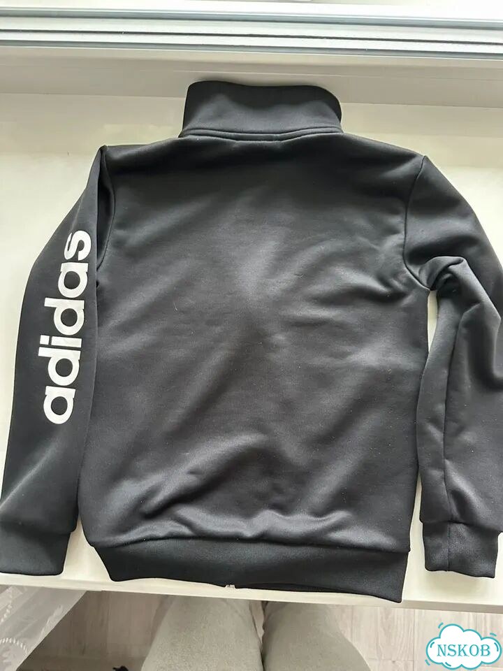 Спортивный костюм adidas фото 2