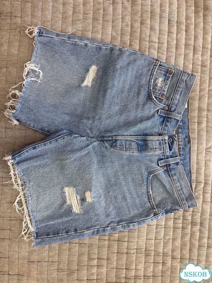 Шорты джинсовые levis 501 фото 1