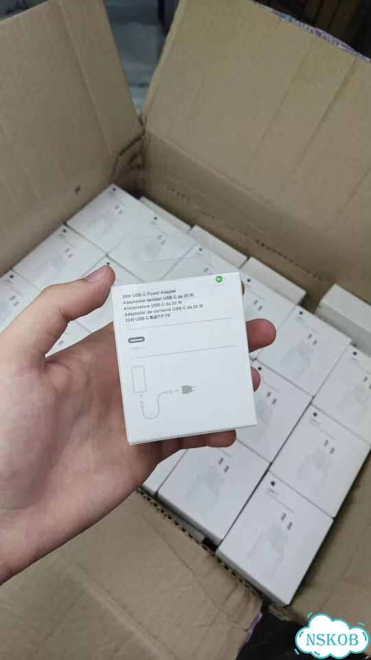 Блок питания Apple 20W USB-C для iPhone (Оптом) фото 5