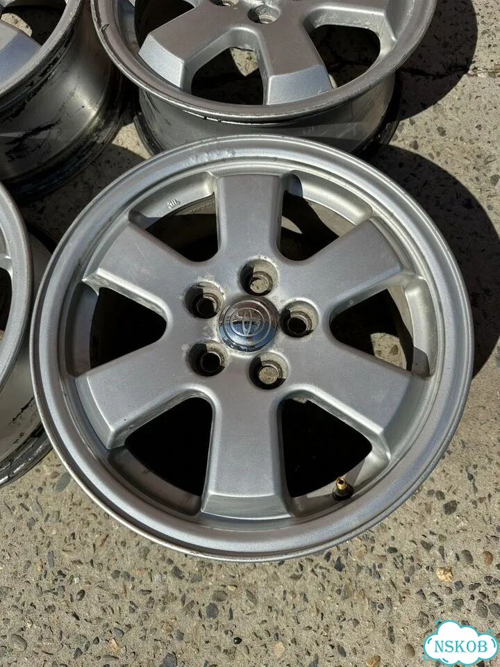 Литые диски Toyota 6×R15 5×100 фото 3