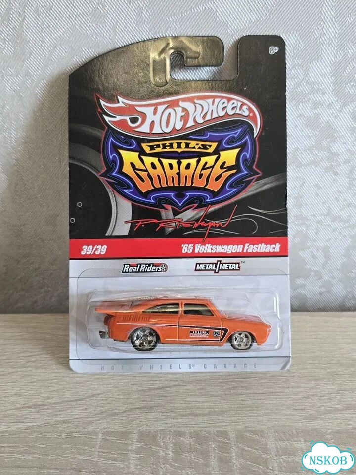 Hot wheels garage Volkswagen fastback фото 1