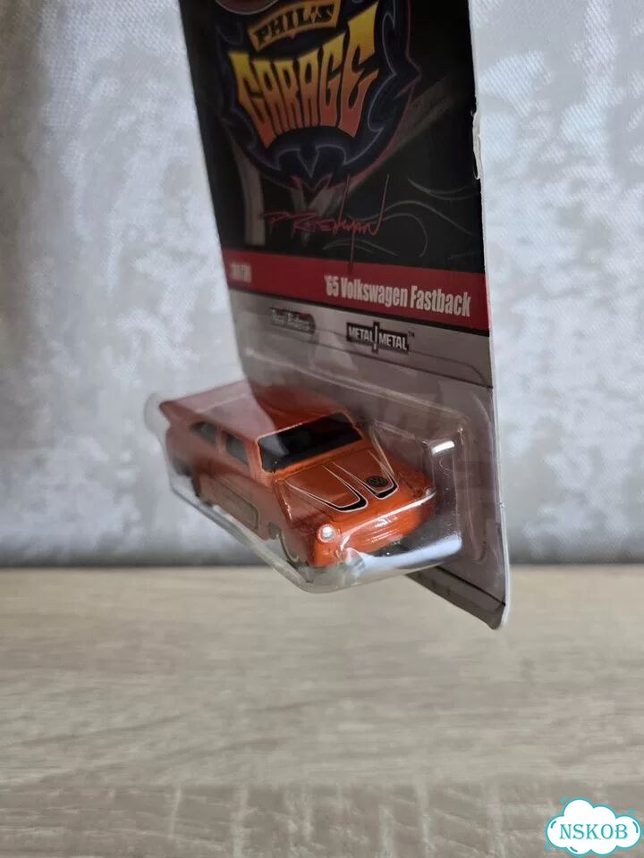 Hot wheels garage Volkswagen fastback фото 3