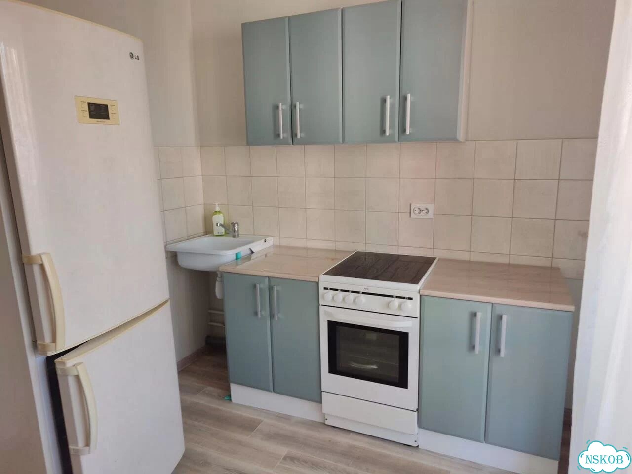 1-к. квартира, 42 м², 11/14 эт. фото 2