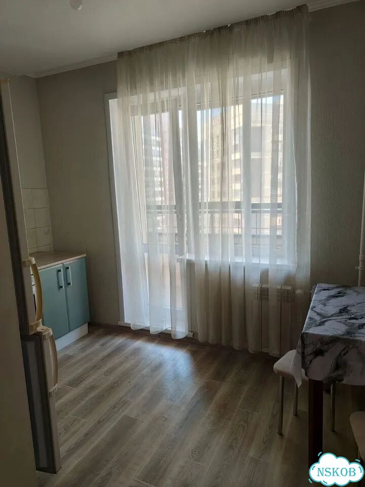 1-к. квартира, 42 м², 11/14 эт. фото 8