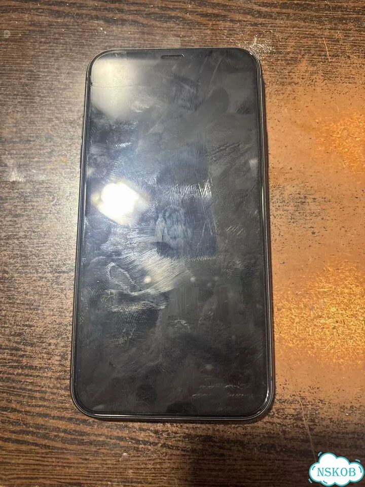 iPhone 11, 64 ГБ, 1 SIM фото 1