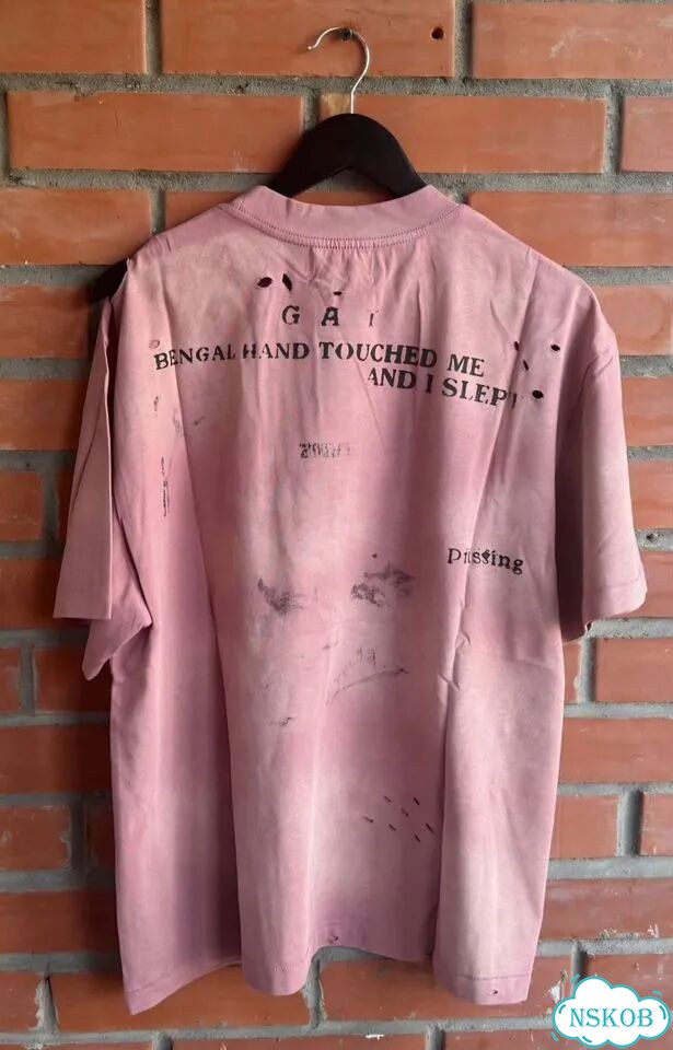 Футболка enfants rches deprimes pink фото 3