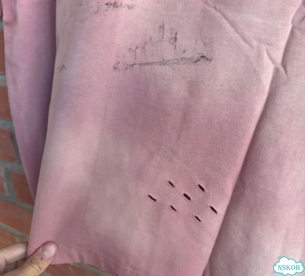 Футболка enfants rches deprimes pink фото 6