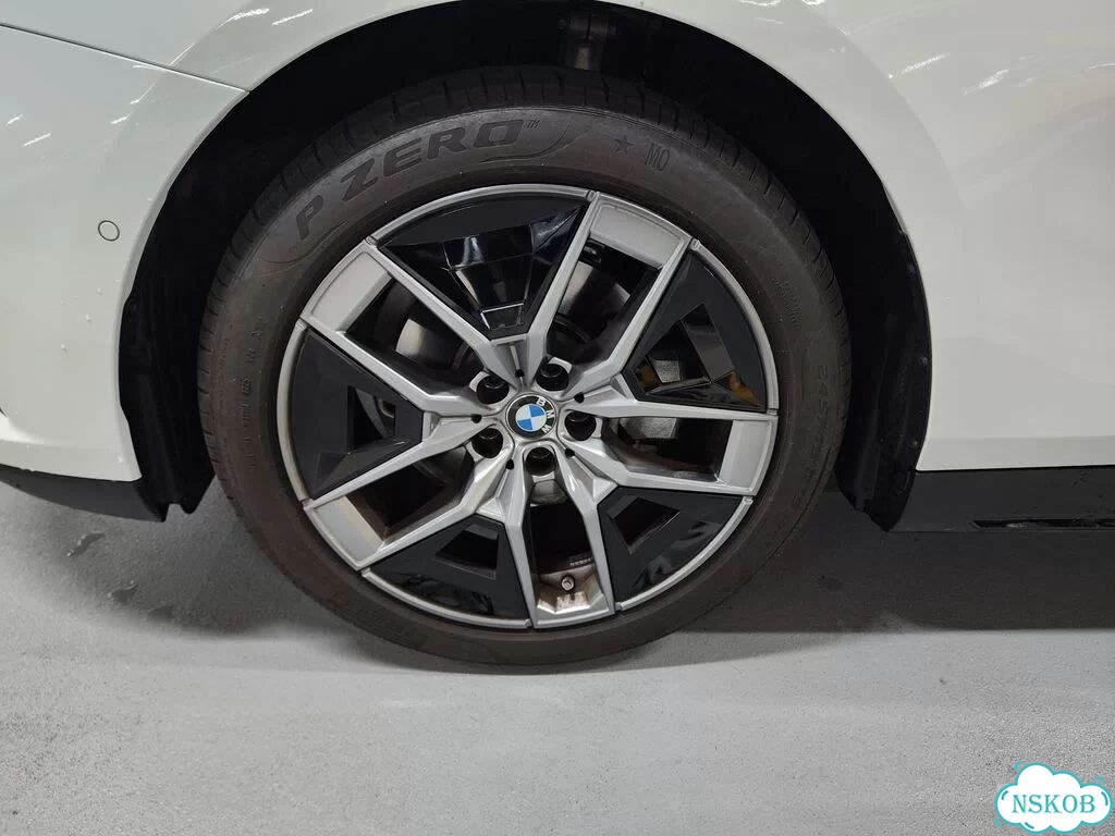 BMW 5 серия 2.0 AT, 2025, 10 500 км фото 6