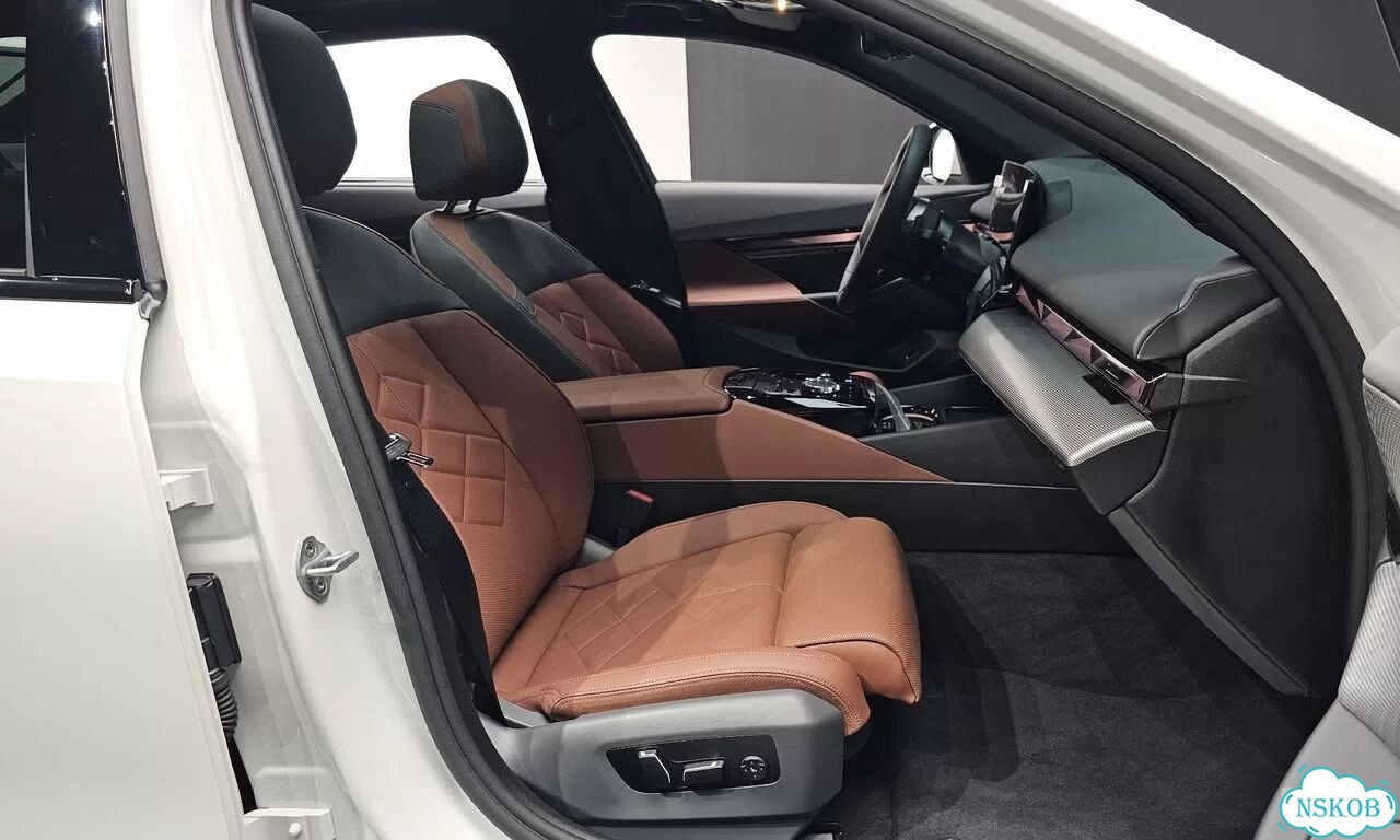 BMW 5 серия 2.0 AT, 2025, 21 400 км фото 16