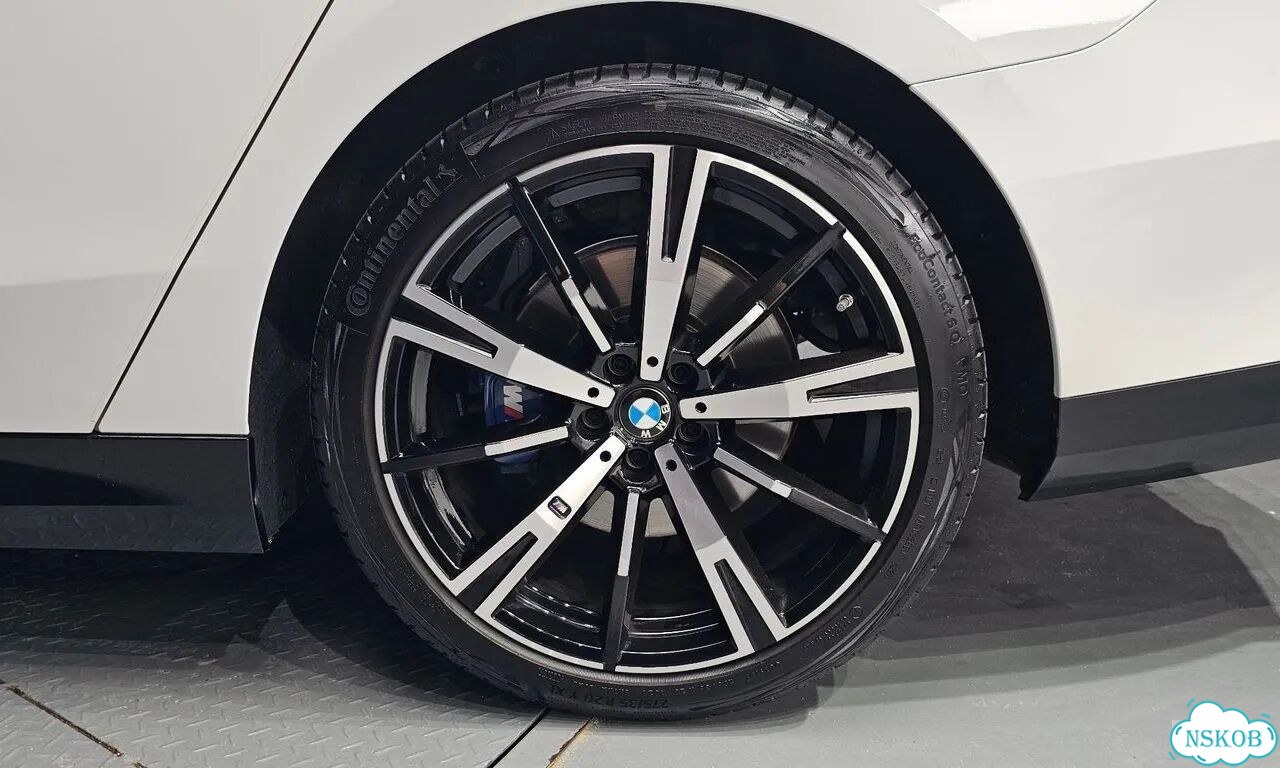 BMW 5 серия 2.0 AT, 2025, 21 400 км фото 8