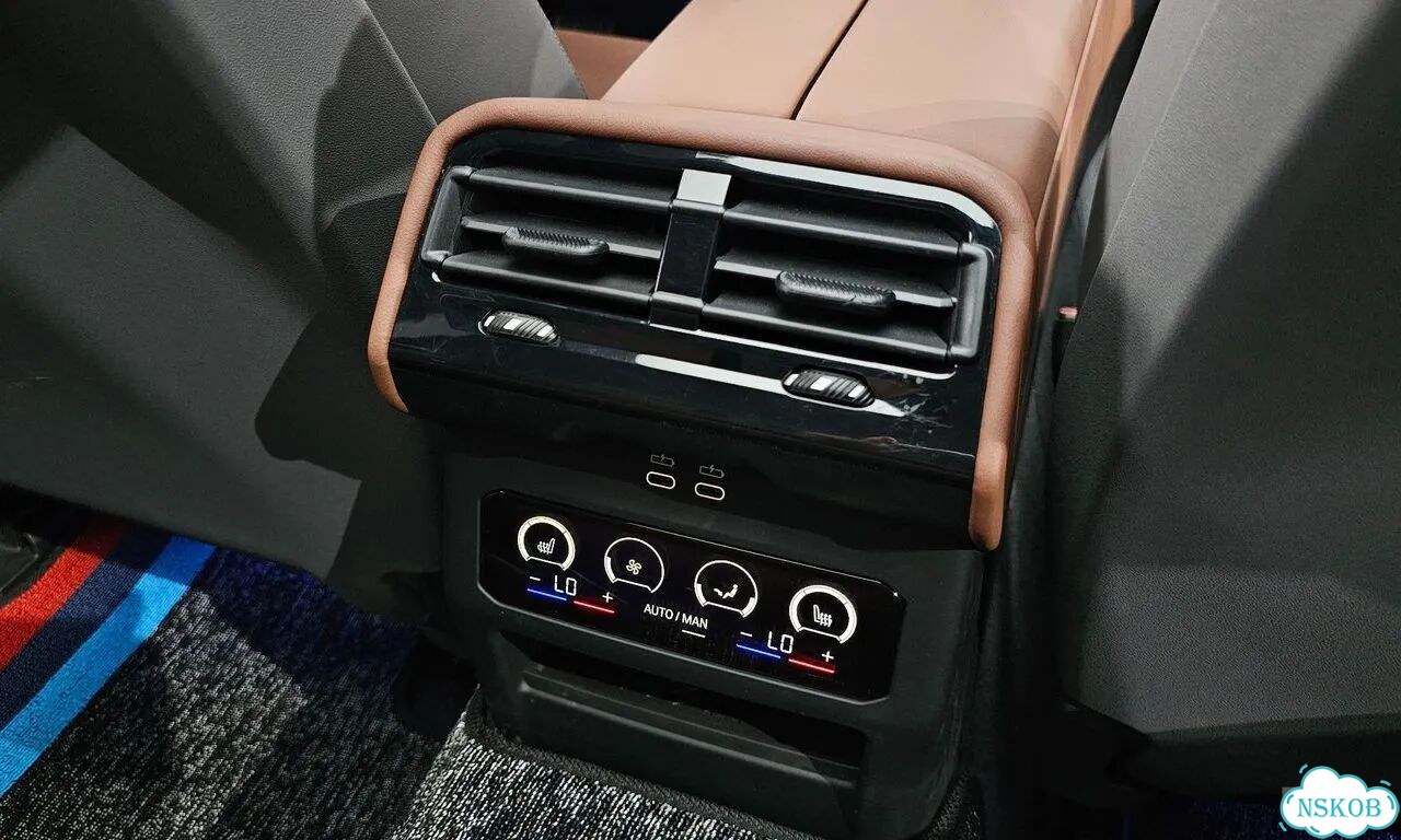 BMW 5 серия 2.0 AT, 2025, 36 000 км фото 23