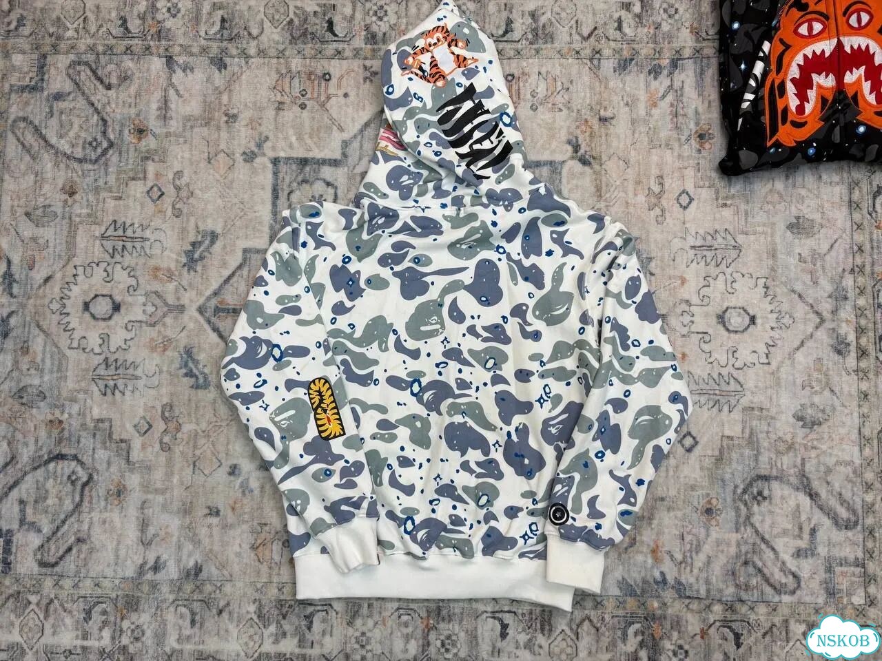 Space худи белый Camo Зип Bape tiger фото 2