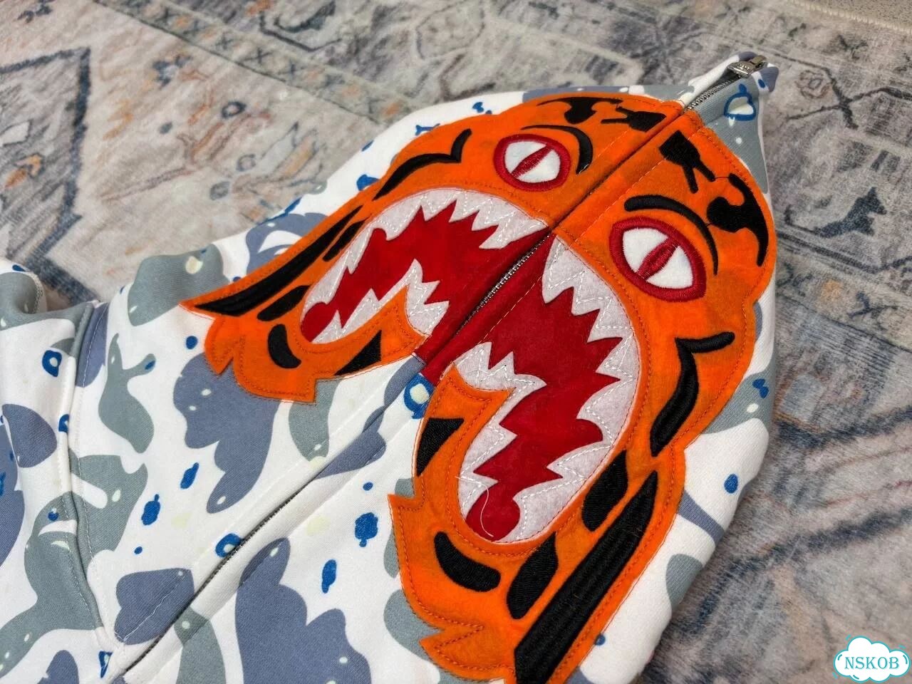 Space худи белый Camo Зип Bape tiger фото 8