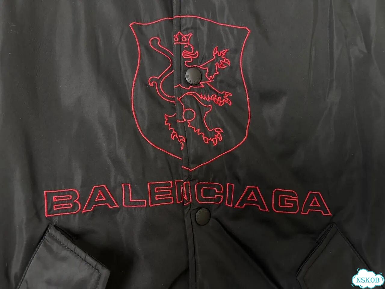 Бомбер Balenciaga Lion City фото 10