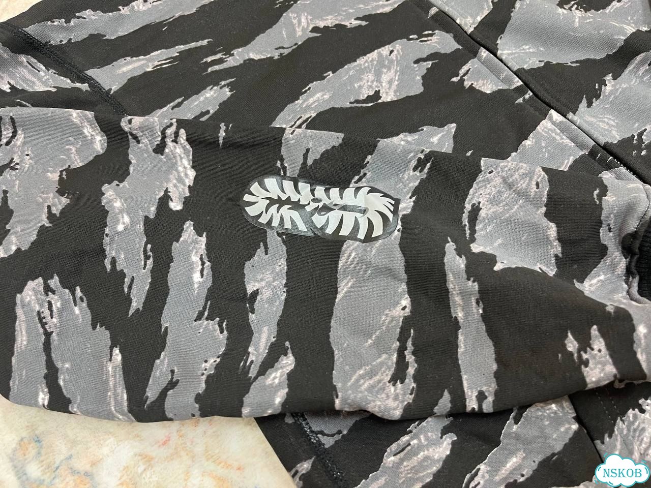 Серый Зип худи tiger Bape фото 8
