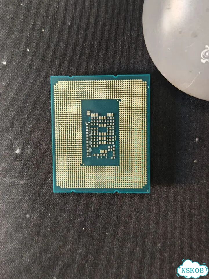 Intel I3 12100f фото 2