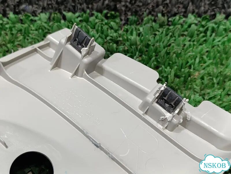 Обшивка стойки задней верхняя правая Mitsubishi L200 фото 5