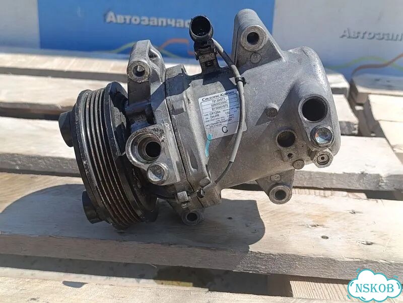Компрессор кондиционера Mitsubishi L200 фото 3