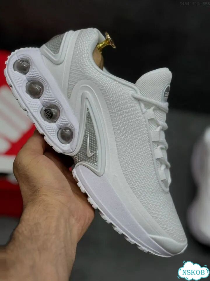 Кроссовки Nike Air Max DN фото 1