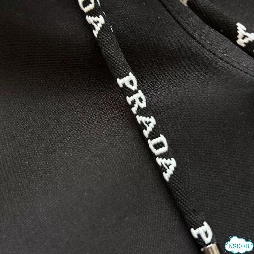 Шорты Prada Черные фото 3