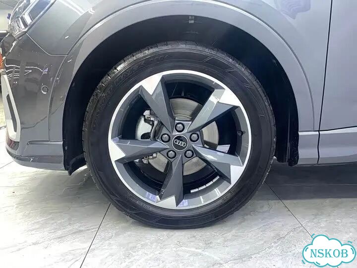 Audi Q3 1.4 AMT, 2023, 12 600 км фото 10