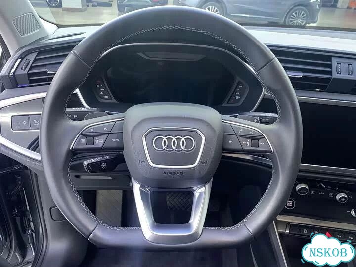 Audi Q3 1.4 AMT, 2023, 12 600 км фото 17