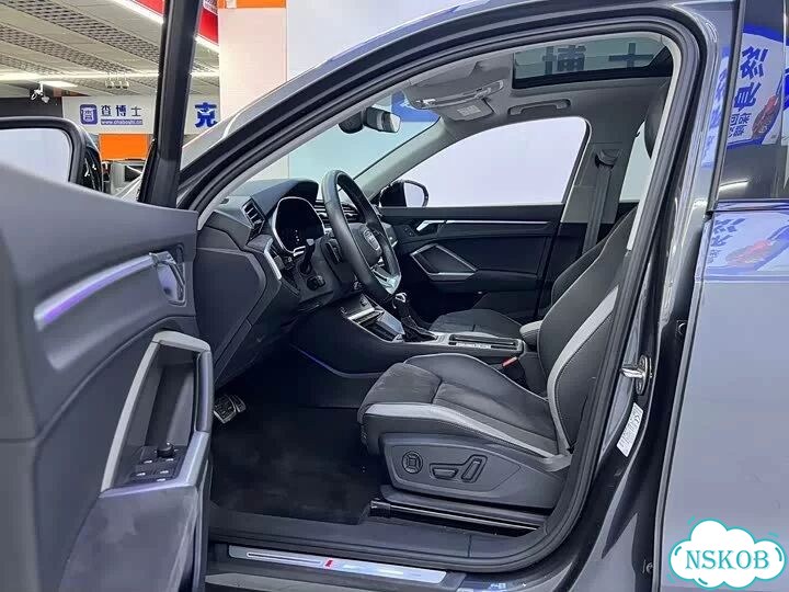 Audi Q3 1.4 AMT, 2023, 12 600 км фото 24