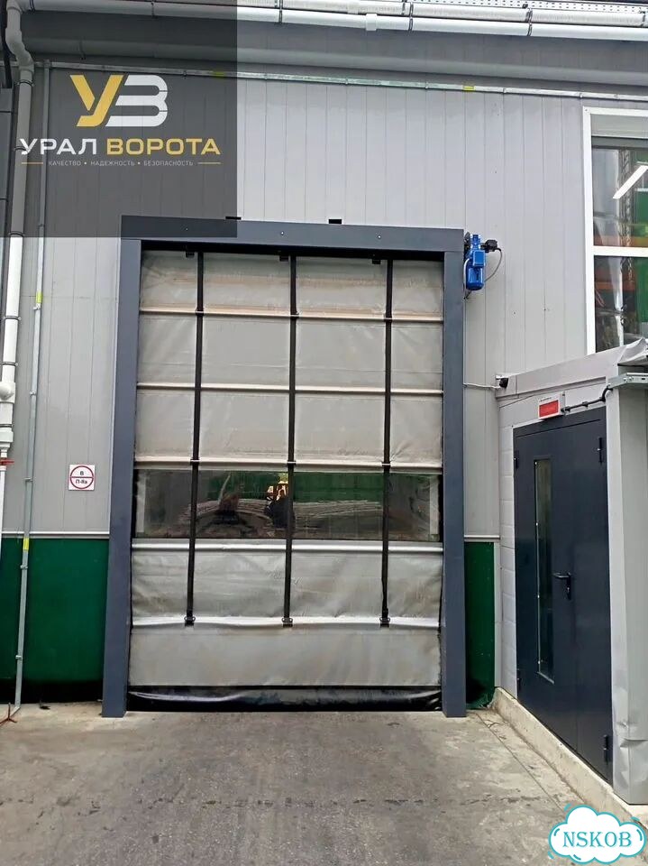Пвх ворота для автомоек фото 1