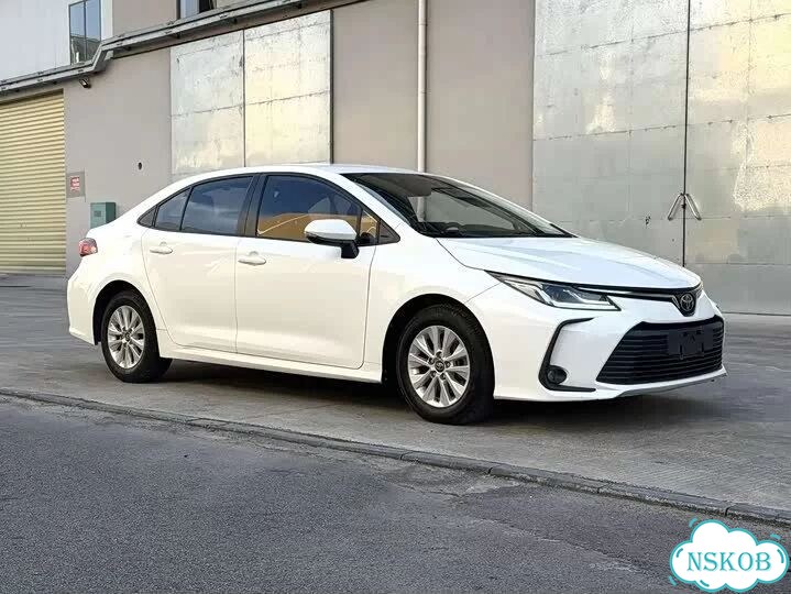 Toyota Corolla 1.5 CVT, 2024, 29 000 км фото 4