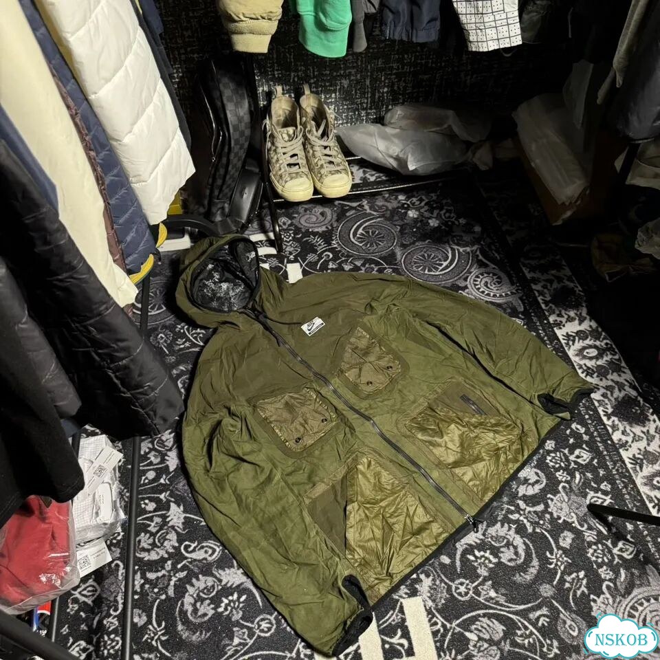 Ветровка Nike drill оригинал очень крутая фото 1