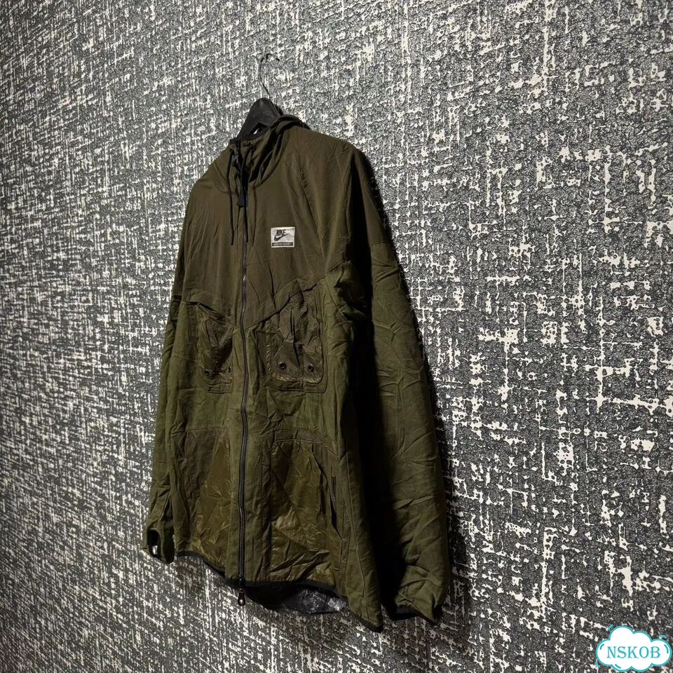 Ветровка Nike drill оригинал очень крутая фото 6