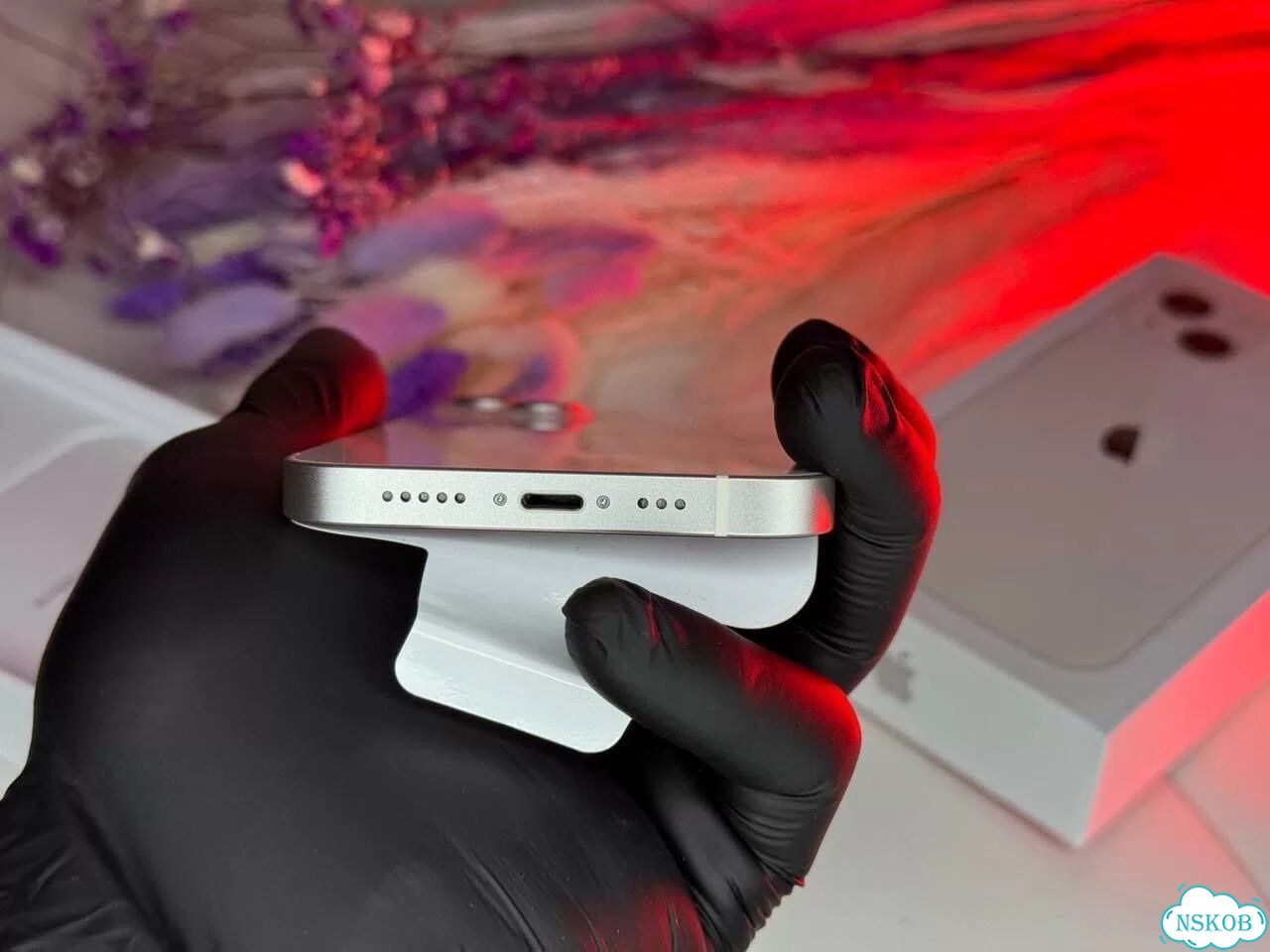 iPhone 13, 256 ГБ, SIM + eSIM фото 4