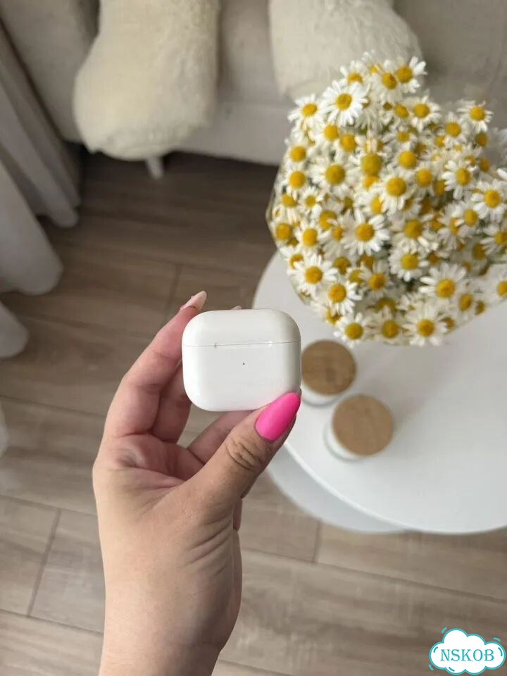 AirPods 3 фото 2