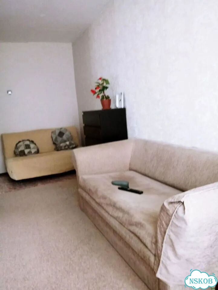Комната 15 м² в 2-к., 1/5 эт. фото 1