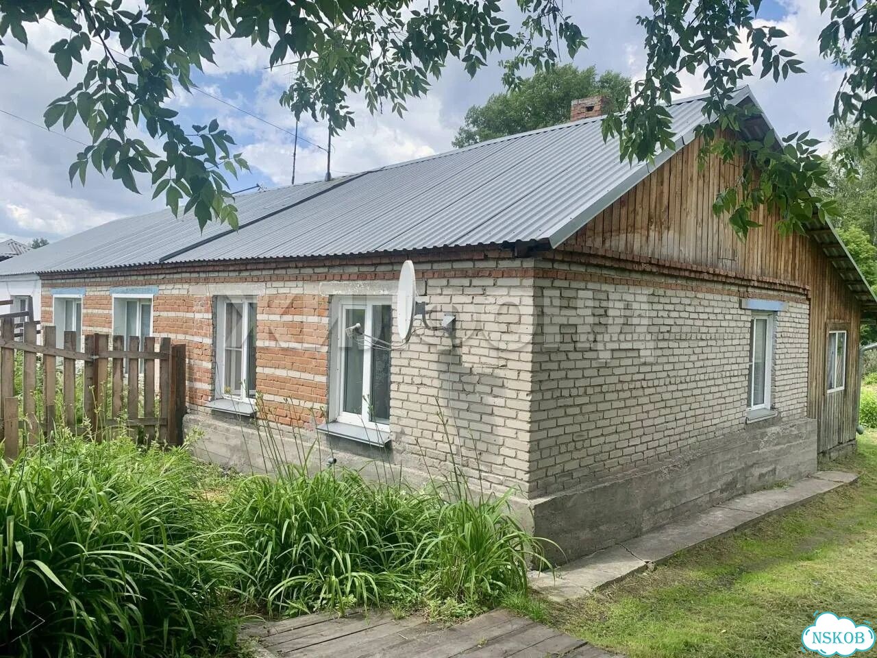 Дом 34,4 м² на участке 2 сот. фото 1