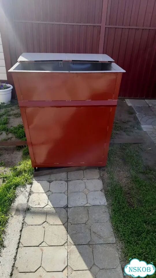 Мусорный бак металлический 0.75м3 сскрышкой фото 1