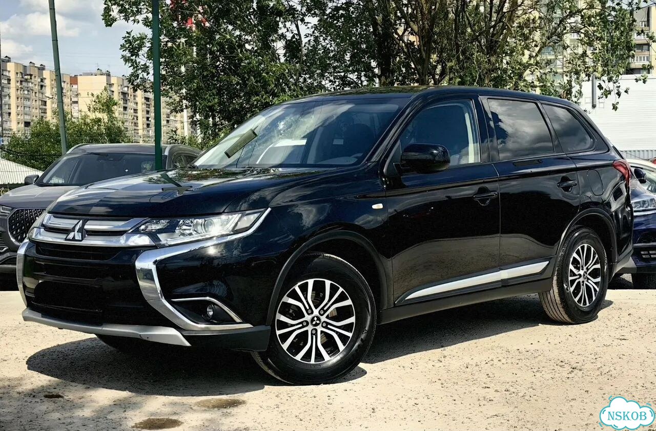 Аренда авто с выкупом Mitsubishi Outlander 2018 фото 2
