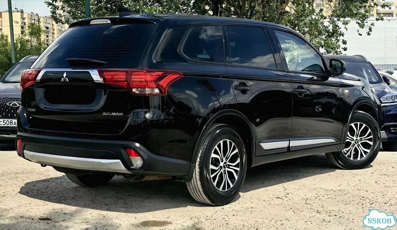 Аренда авто с выкупом Mitsubishi Outlander 2018 фото 6