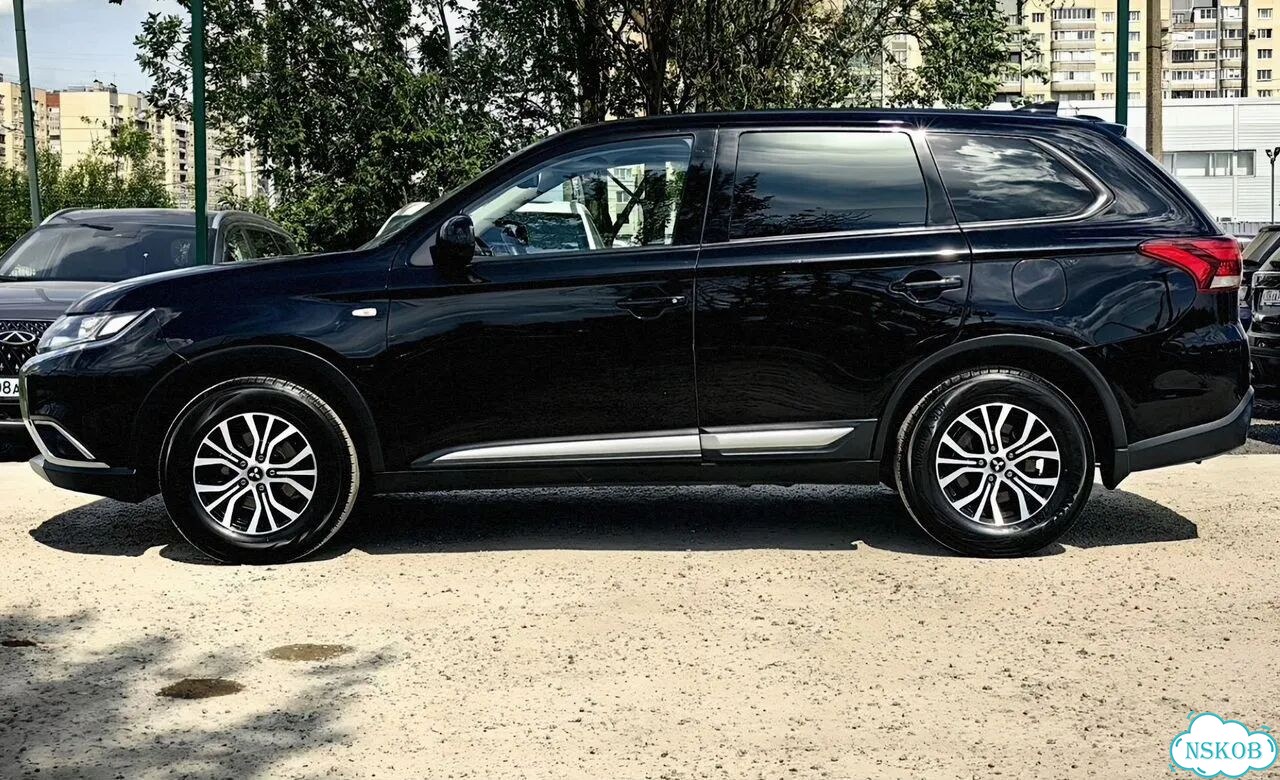 Аренда авто с выкупом Mitsubishi Outlander 2018 фото 7
