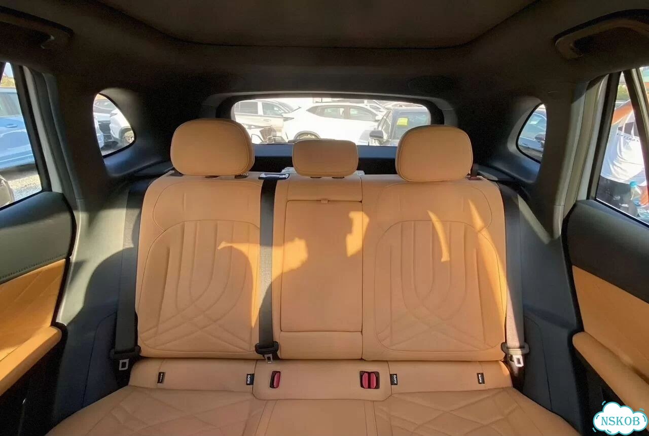 Аренда авто с выкупом Geely Galaxy Starship 7 2025 фото 9